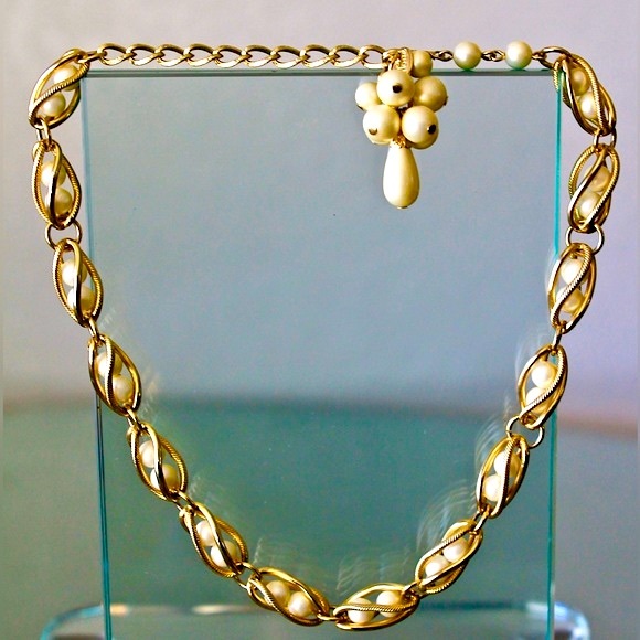 HOBE PEARLS 3PC SET VINTAGE EARRING NECKLACE BRACELET GOLD - Picture 5 of 13